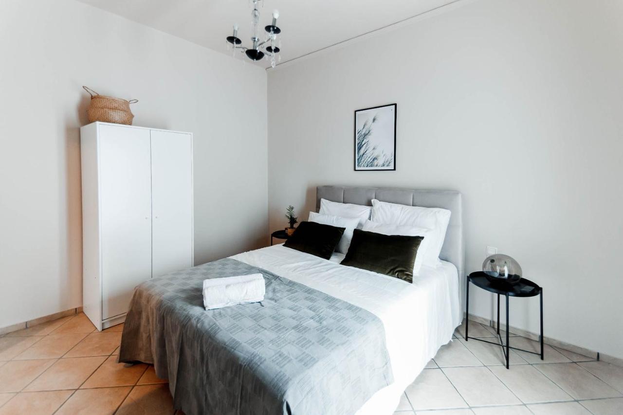 Views Apartments & Suites Parga Luaran gambar