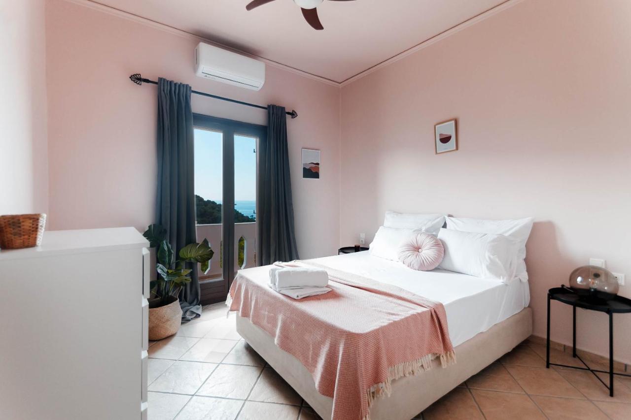 Views Apartments & Suites Parga Luaran gambar